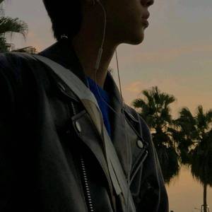 最新午夜福利电影网站在线看
